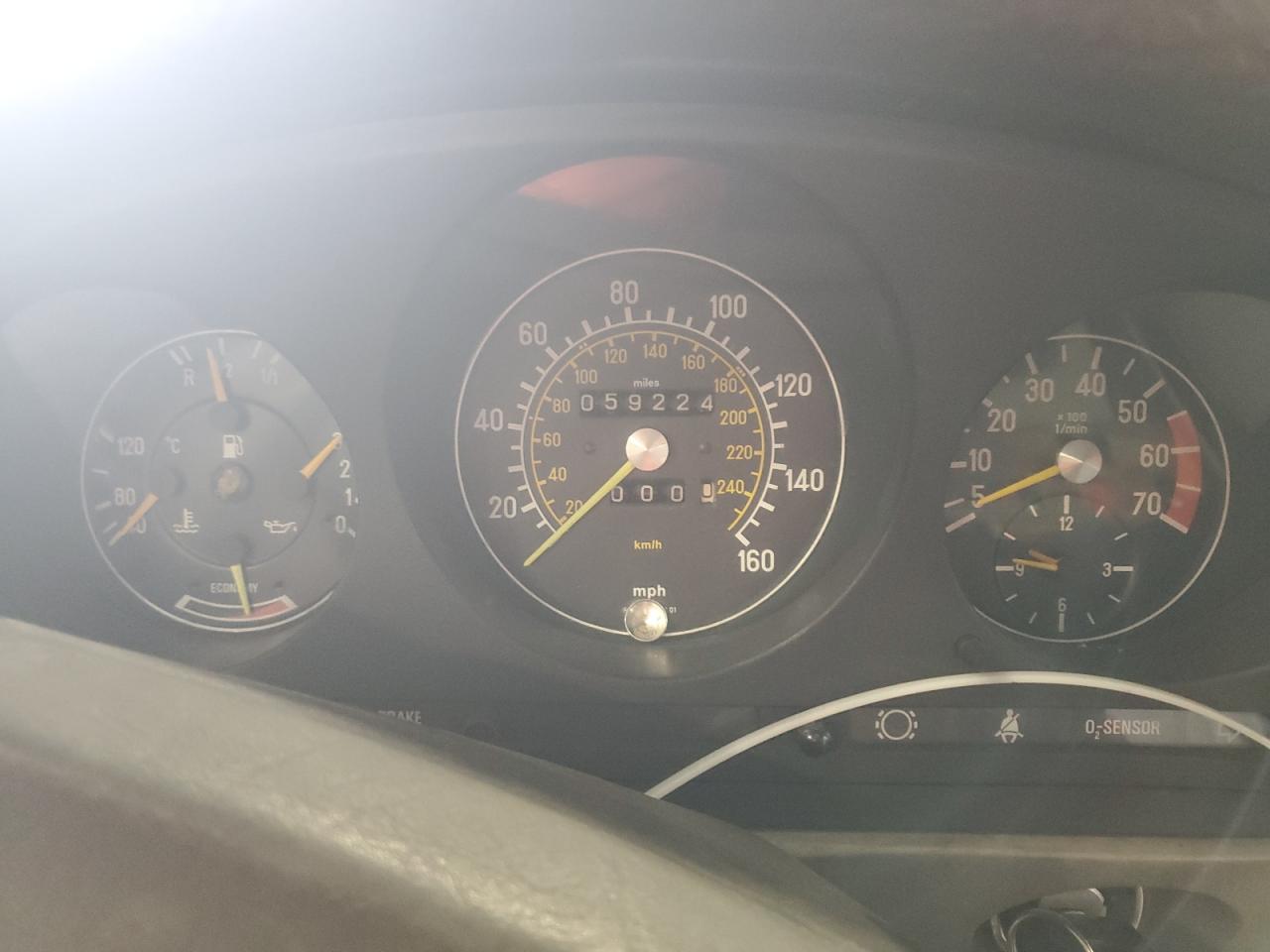 Lot #3271783686 1984 MERCEDES-BENZ 380 SL