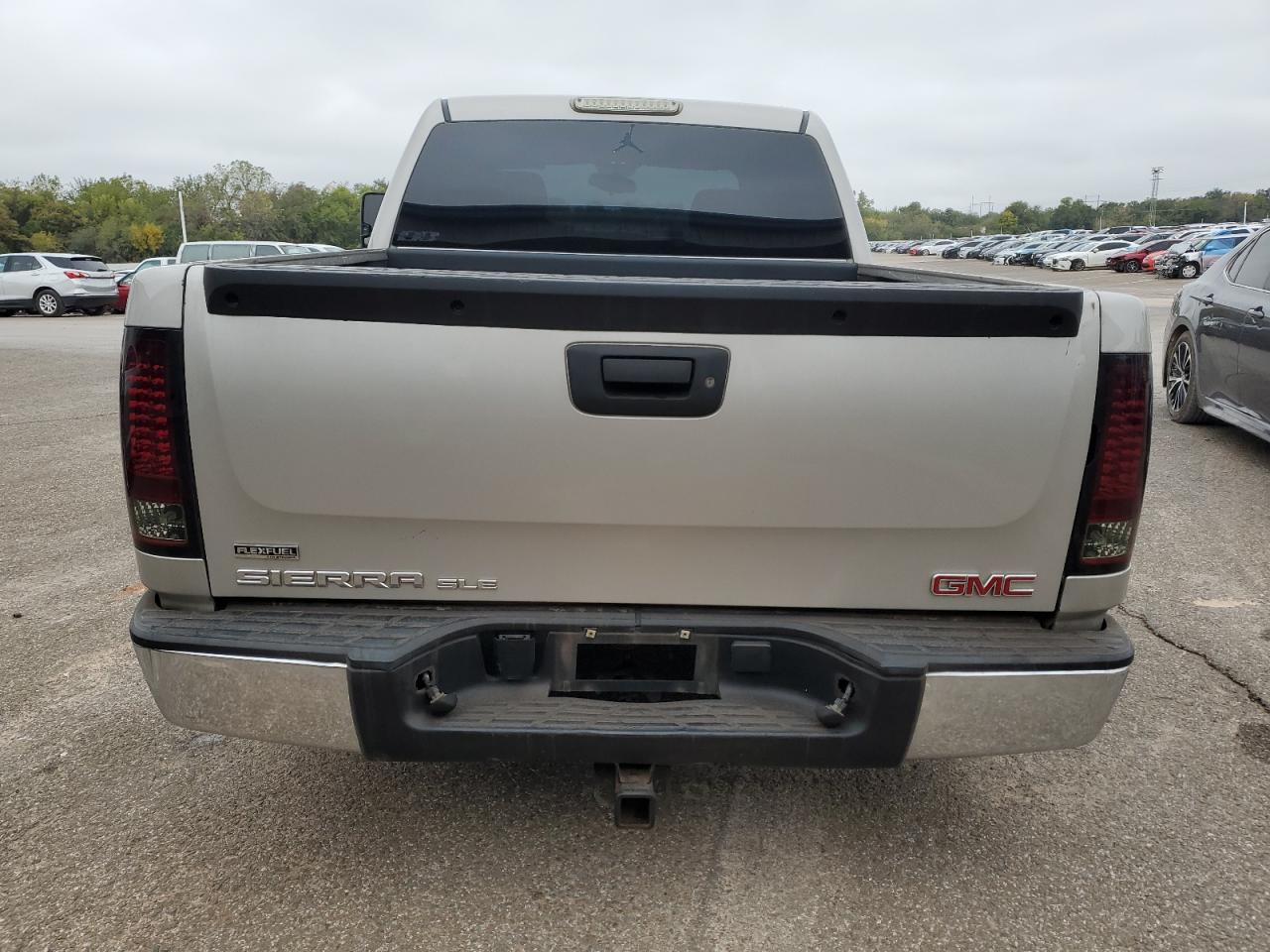 Lot #3277133935 2009 GMC SIERRA C15