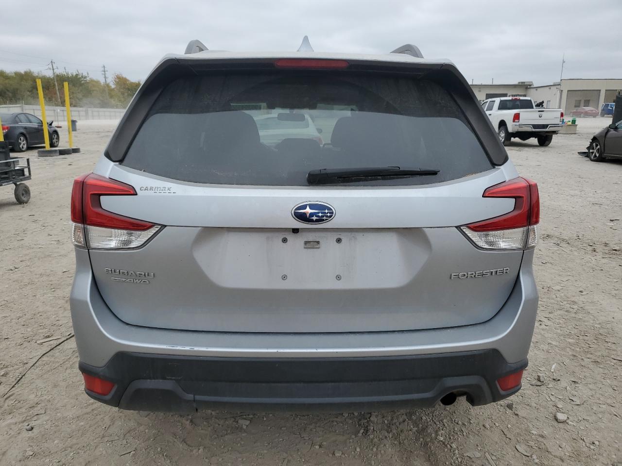 SUBARU FORESTER PREMIUM