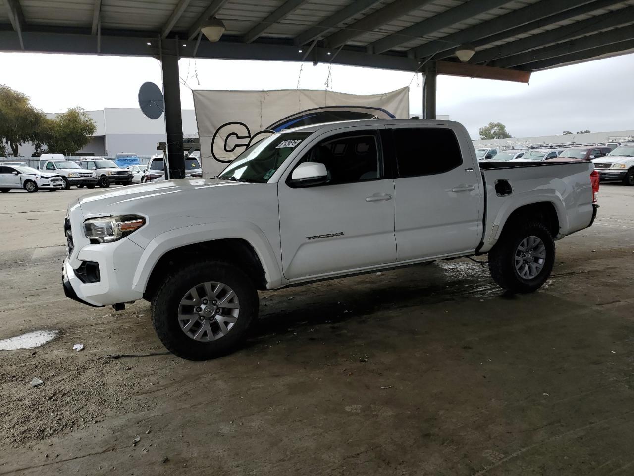 TOYOTA TACOMA DOUBLE CAB
