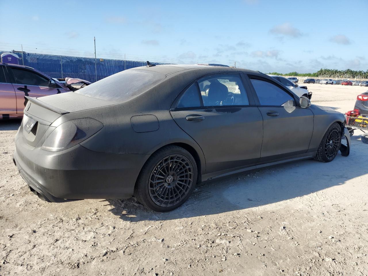 MERCEDES-BENZ S-CLASS 550