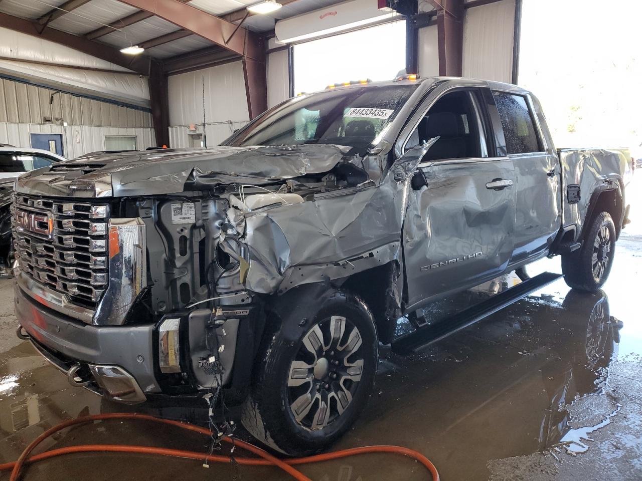 GMC SIERRA K2500 DENALI