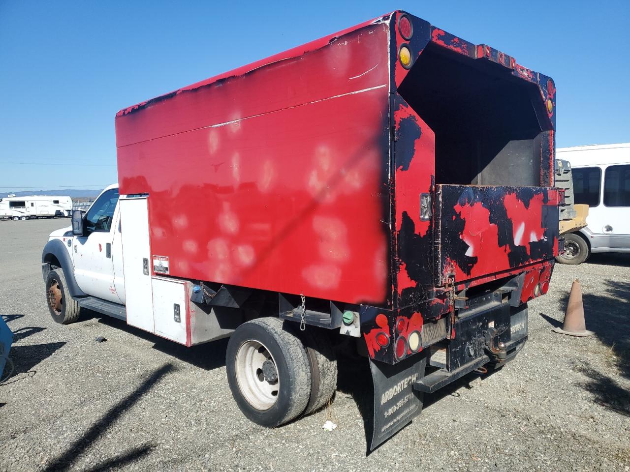 FORD F-550 SUPER DUTY