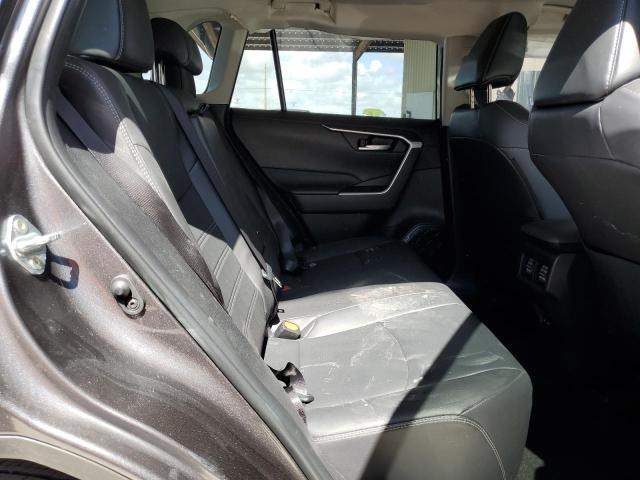 2025 TOYOTA RAV4 XLE P #3304758911