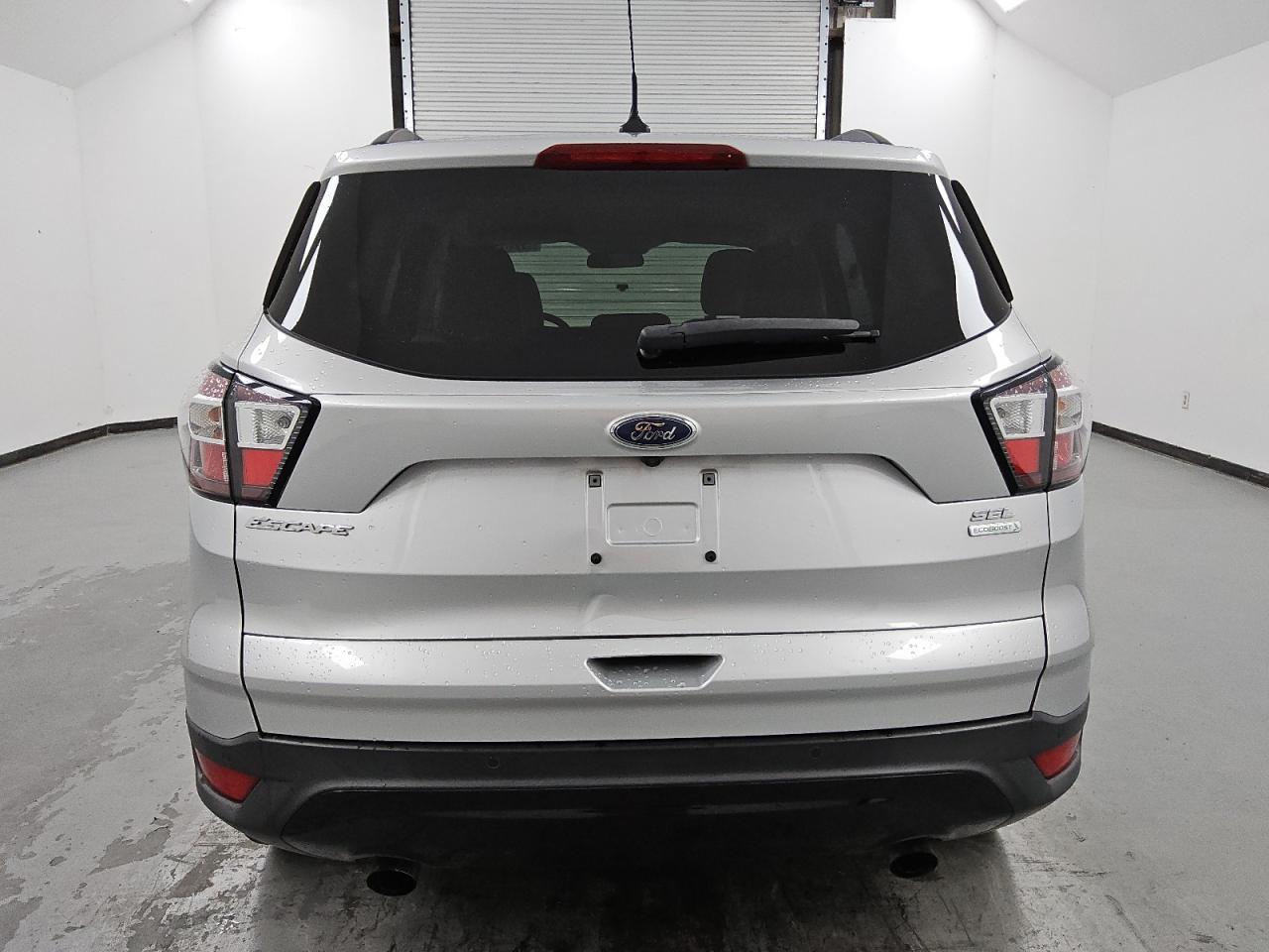 FORD ESCAPE SEL