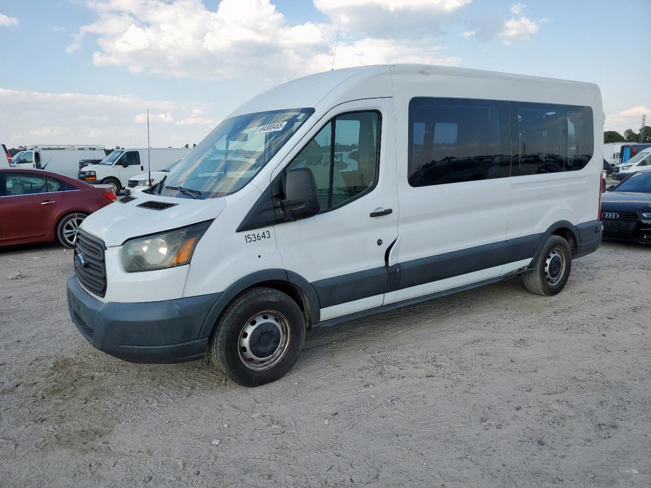Vehicle photo