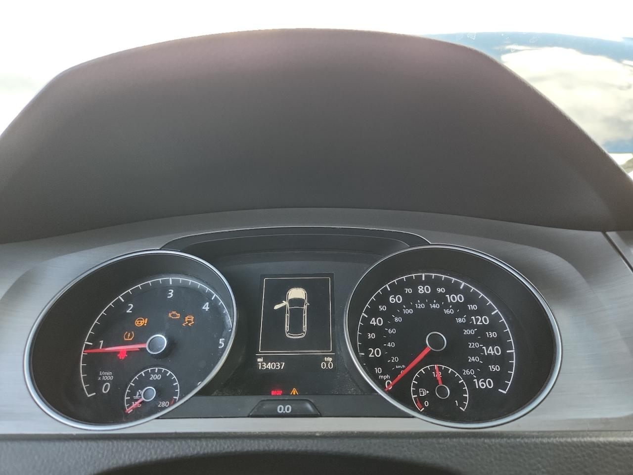 VOLKSWAGEN GOLF SPORTSVAN TDI S