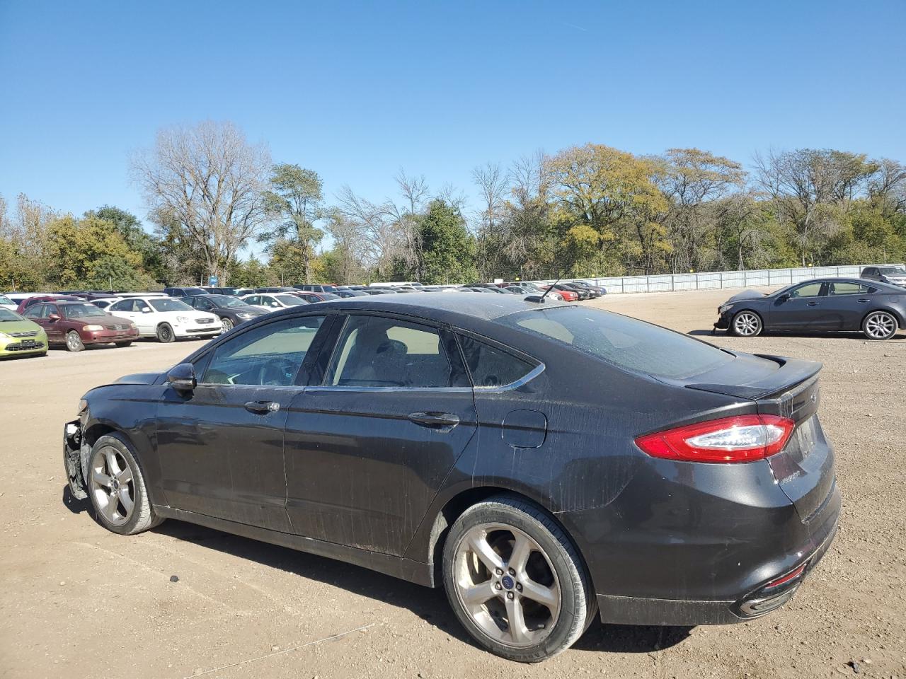 FORD FUSION SE