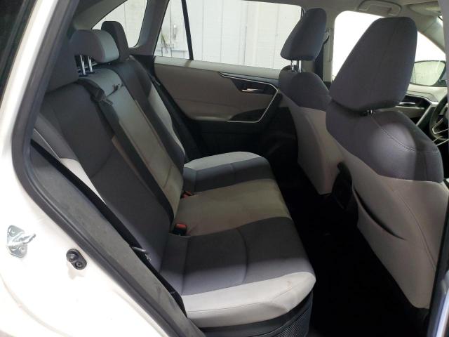 2021 TOYOTA RAV4 XLE - JTMR6RFV2MD014476