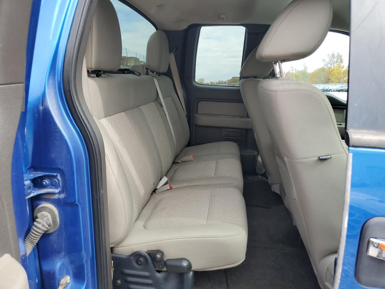 FORD F-150 SUPER CAB