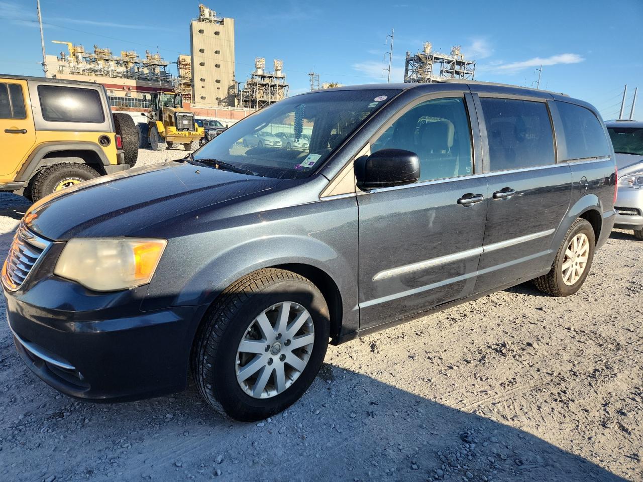 CHRYSLER TOWN & COUNTRY TOURING