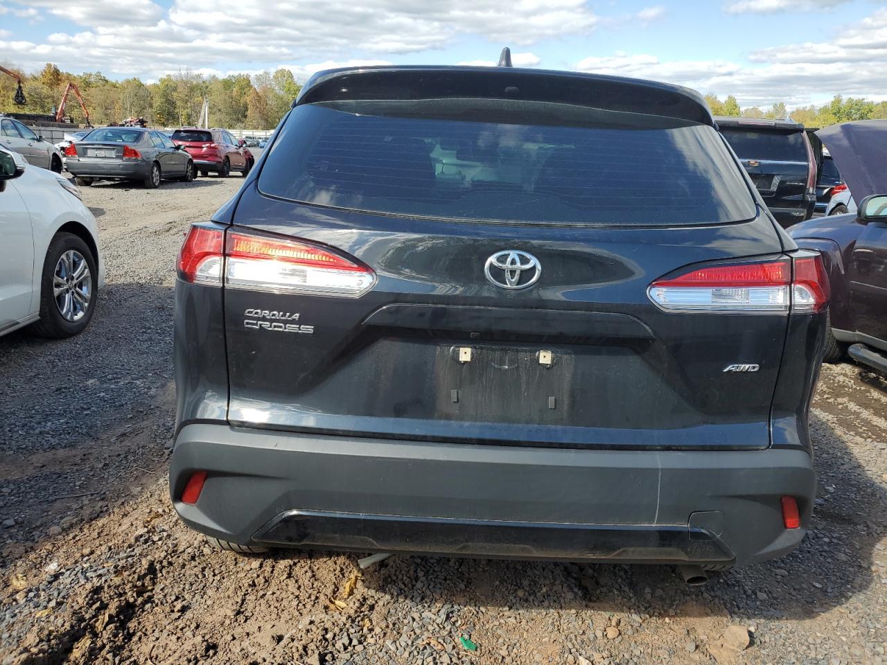 TOYOTA COROLLA CROSS L