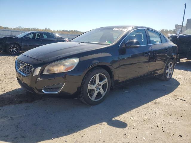 VOLVO S60 T5