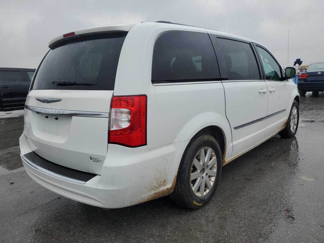 CHRYSLER TOWN & COUNTRY TOURING