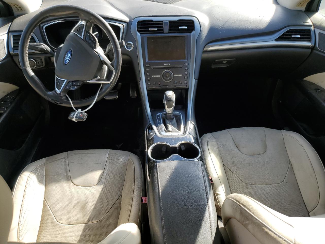 FORD FUSION TITANIUM PHEV