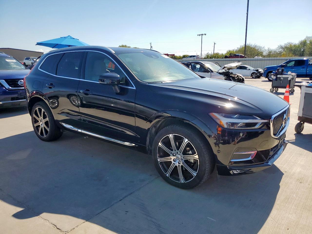 VOLVO XC60 T5 INSCRIPTION