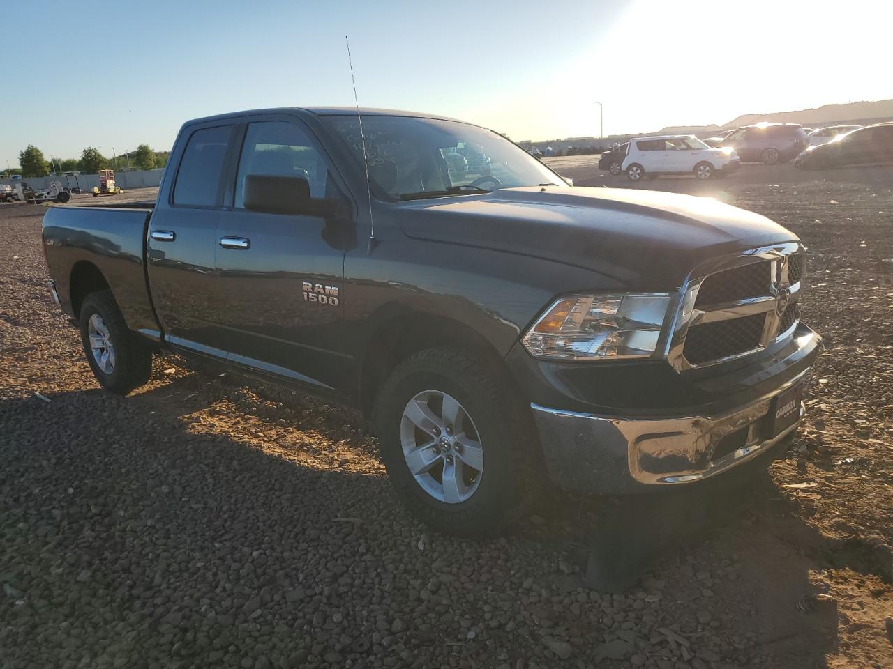 RAM 1500 SLT