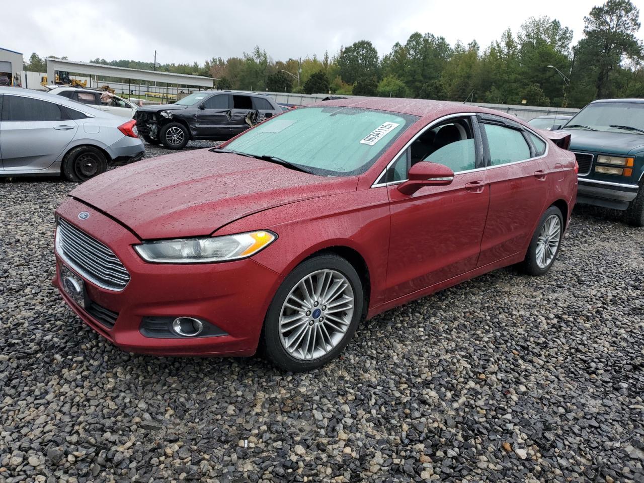 FORD FUSION SE