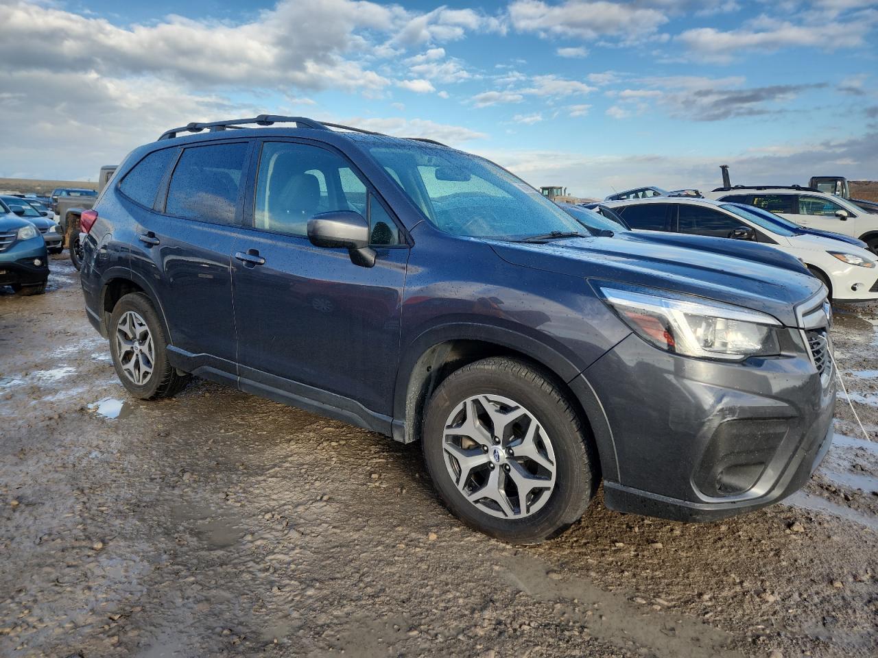 SUBARU FORESTER PREMIUM