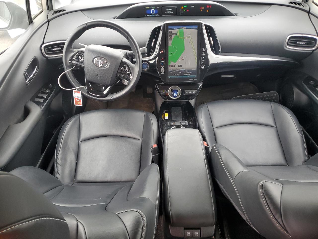 TOYOTA PRIUS PRIME LE