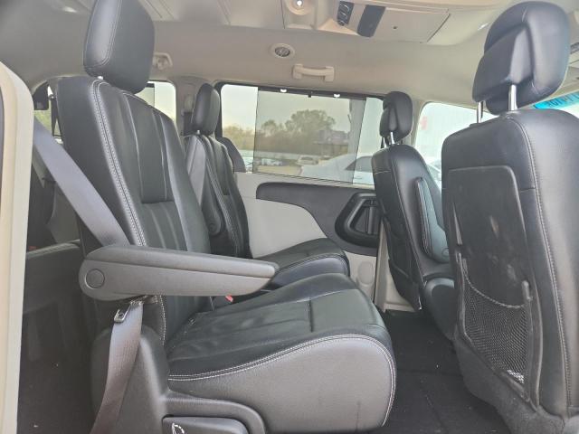 2015 CHRYSLER TOWN & COU #3294507522