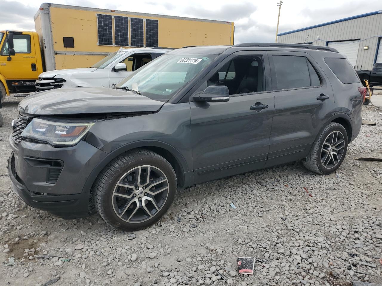 FORD EXPLORER SPORT