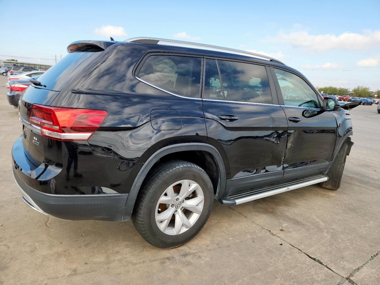VOLKSWAGEN ATLAS SE