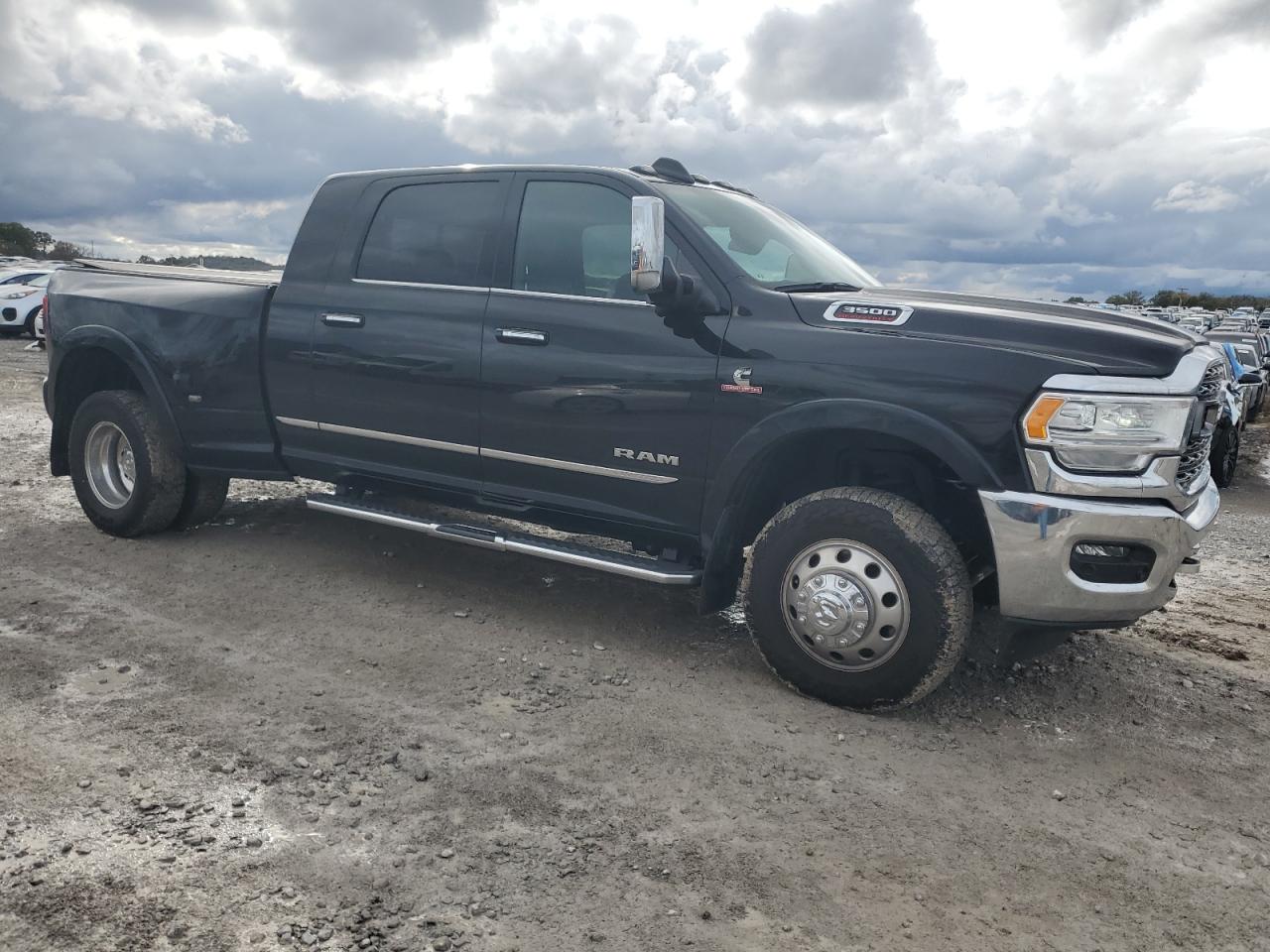RAM 3500 LIMITED