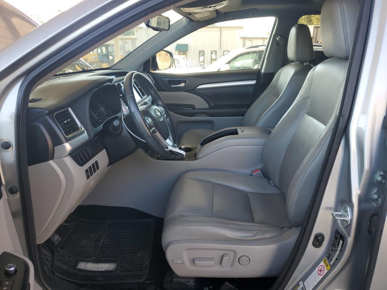 TOYOTA HIGHLANDER XLE