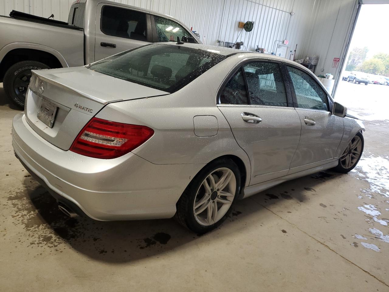 MERCEDES-BENZ C-CLASS 300 4MATIC