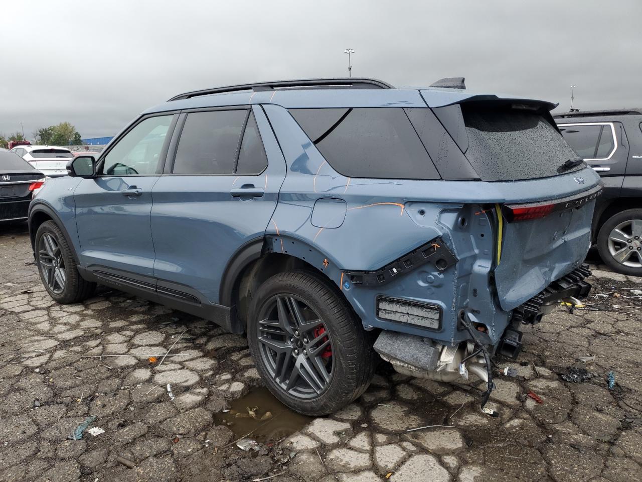 FORD EXPLORER ST-LINE