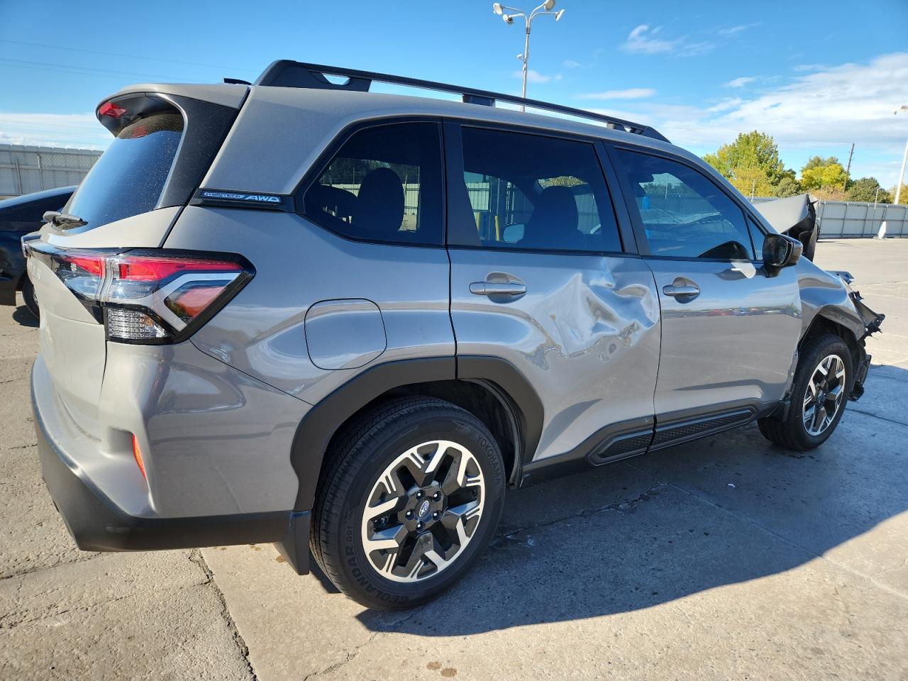 SUBARU FORESTER PREMIUM