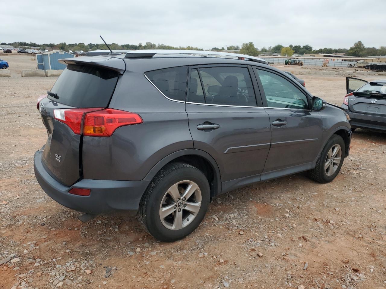 TOYOTA RAV4 XLE