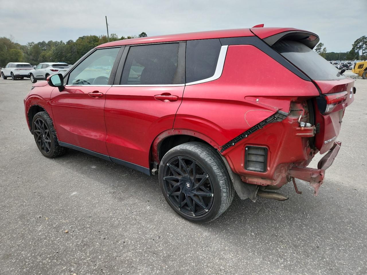 MITSUBISHI OUTLANDER ES