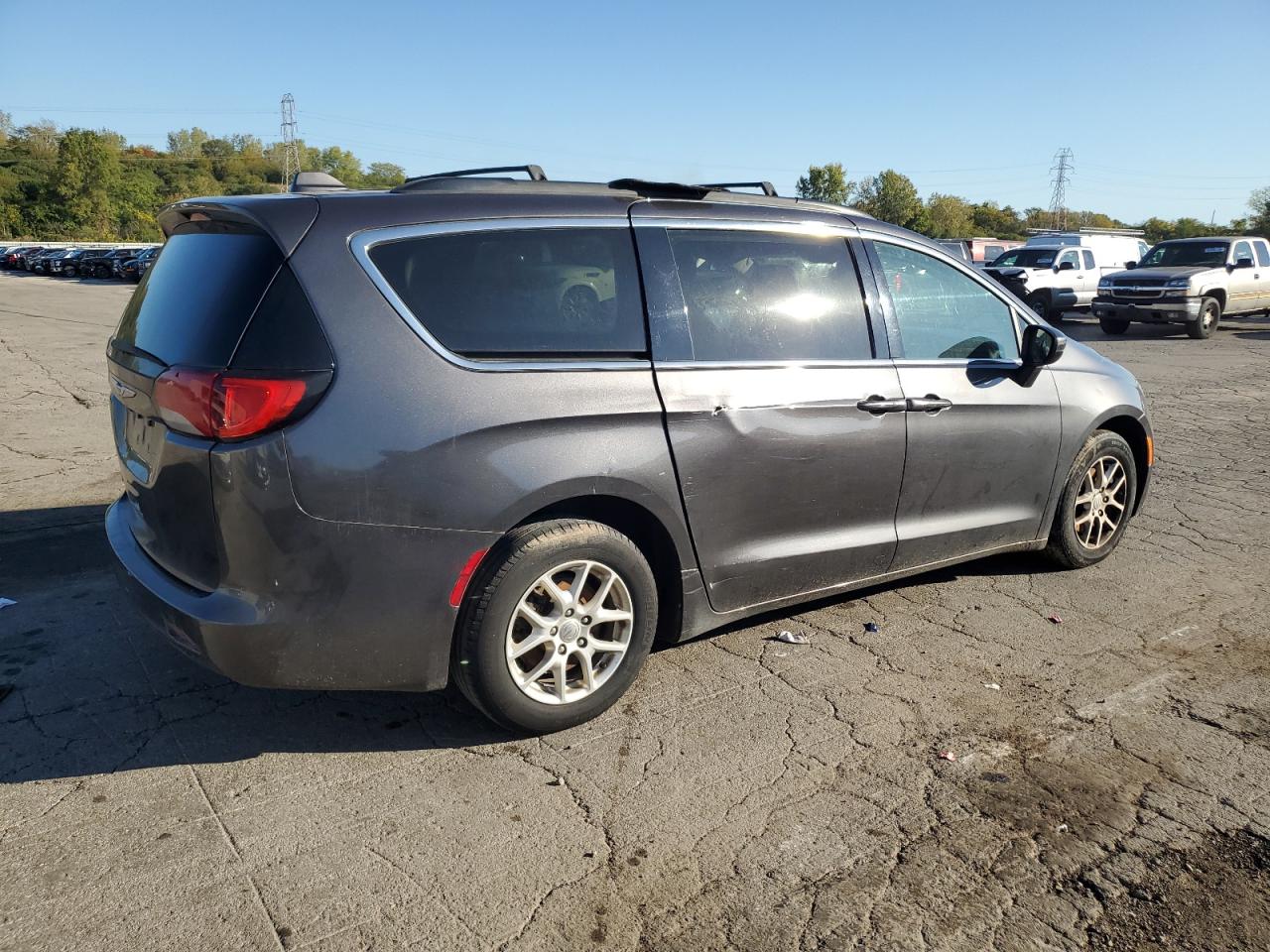 CHRYSLER VOYAGER LXI