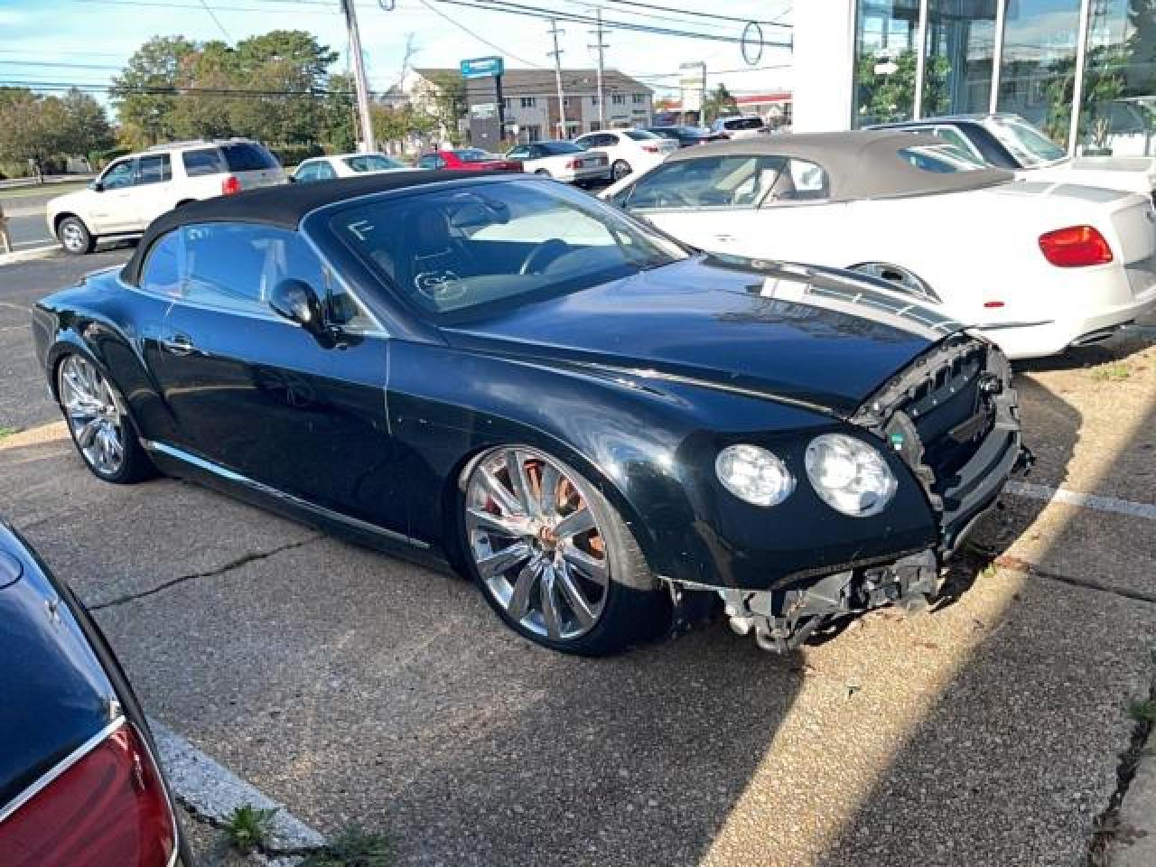 BENTLEY CONTINENTAL GTC V8