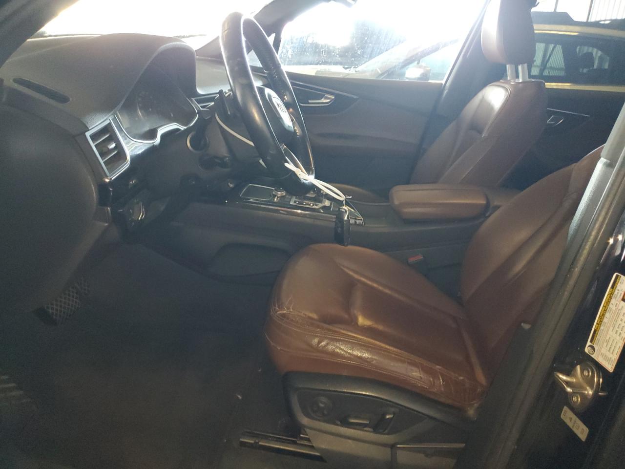 AUDI Q7 PREMIUM PLUS