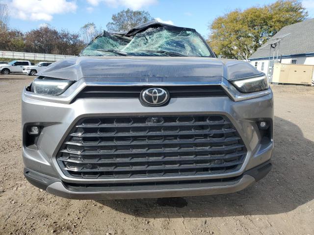 2025 TOYOTA GRAND HIGH #3296325417