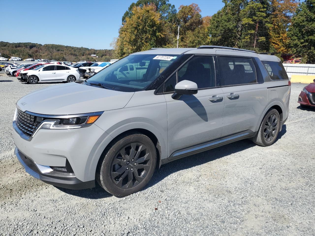 Lot #3309631051 2024 KIA CARNIVAL S