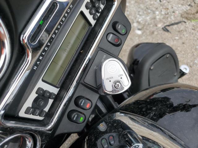 2010 HARLEY-DAVIDSON FLHTCU 1HD1FC410AB634758