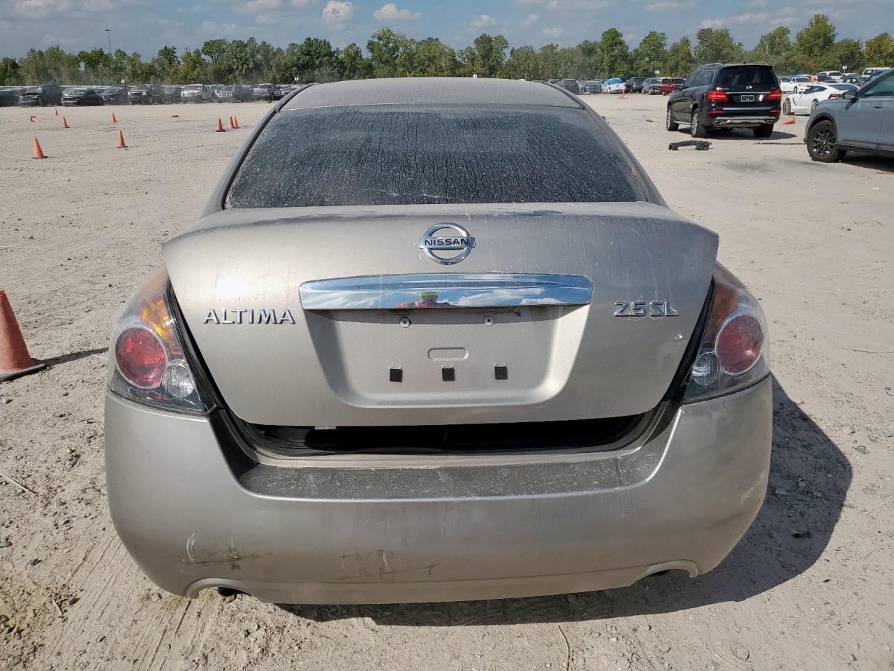NISSAN ALTIMA BASE