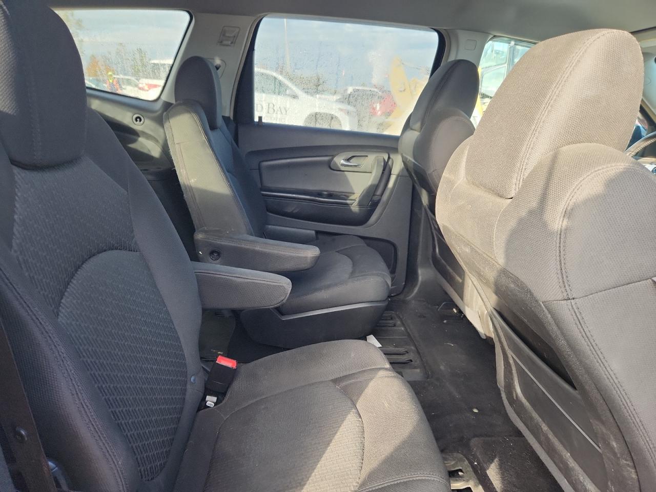 Lot #3282634076 2009 CHEVROLET TRAVERSE L