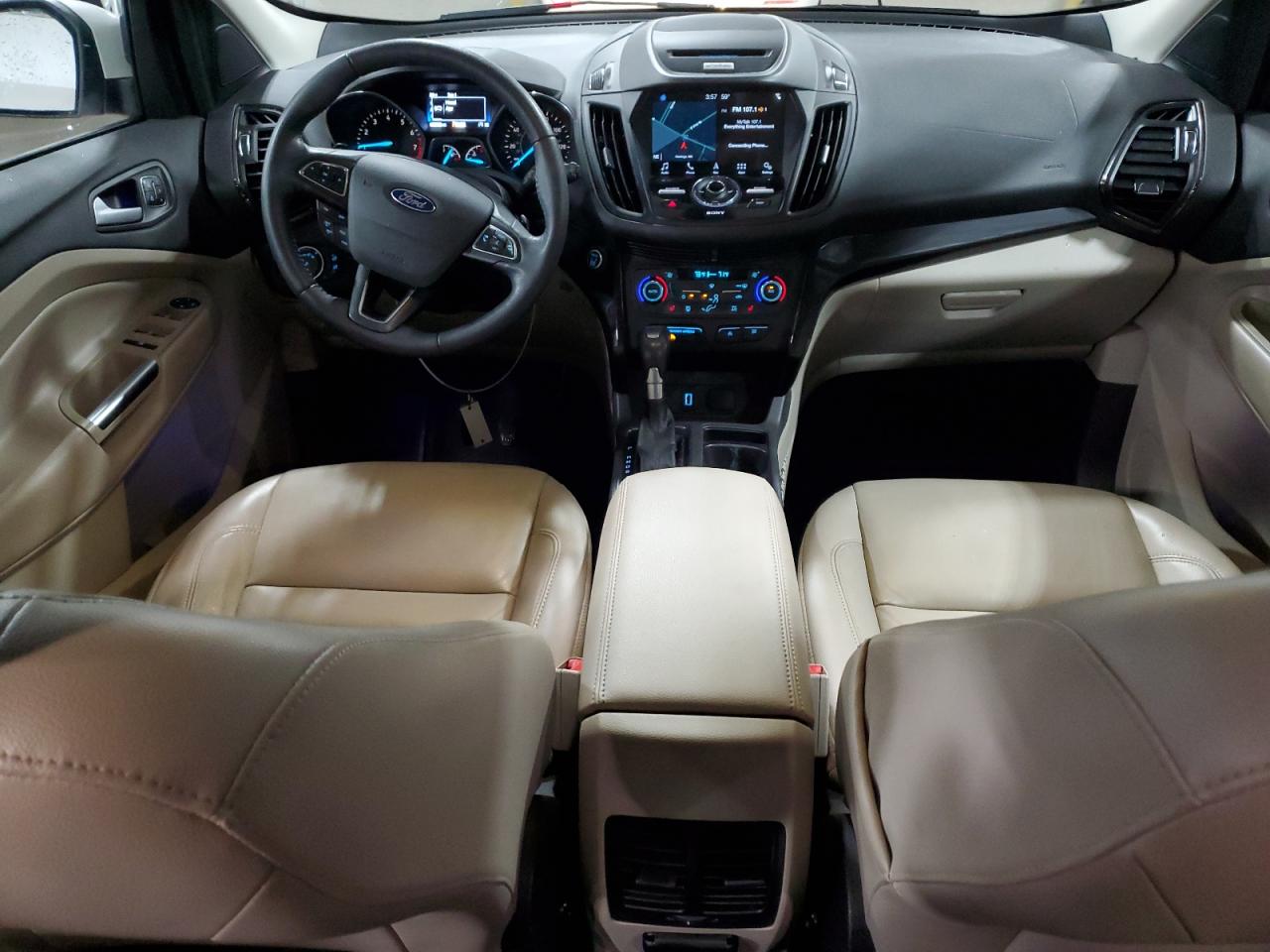 FORD ESCAPE TITANIUM