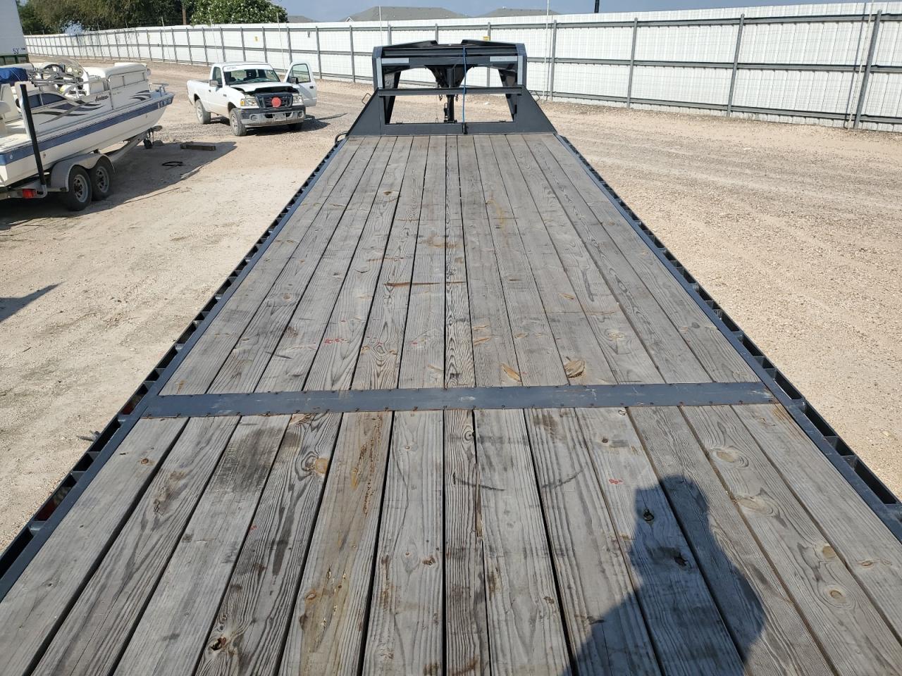 Lot #3271619377 2025 LAMAR UNKNOWN