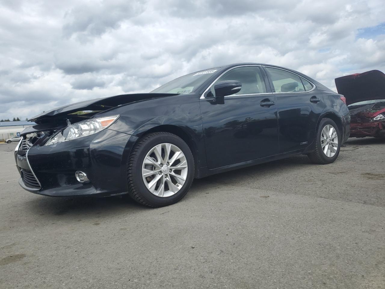  Salvage Lexus Es