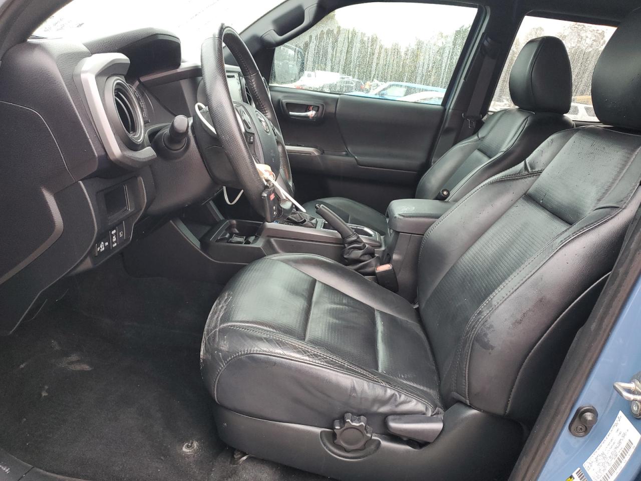 TOYOTA TACOMA DOUBLE CAB