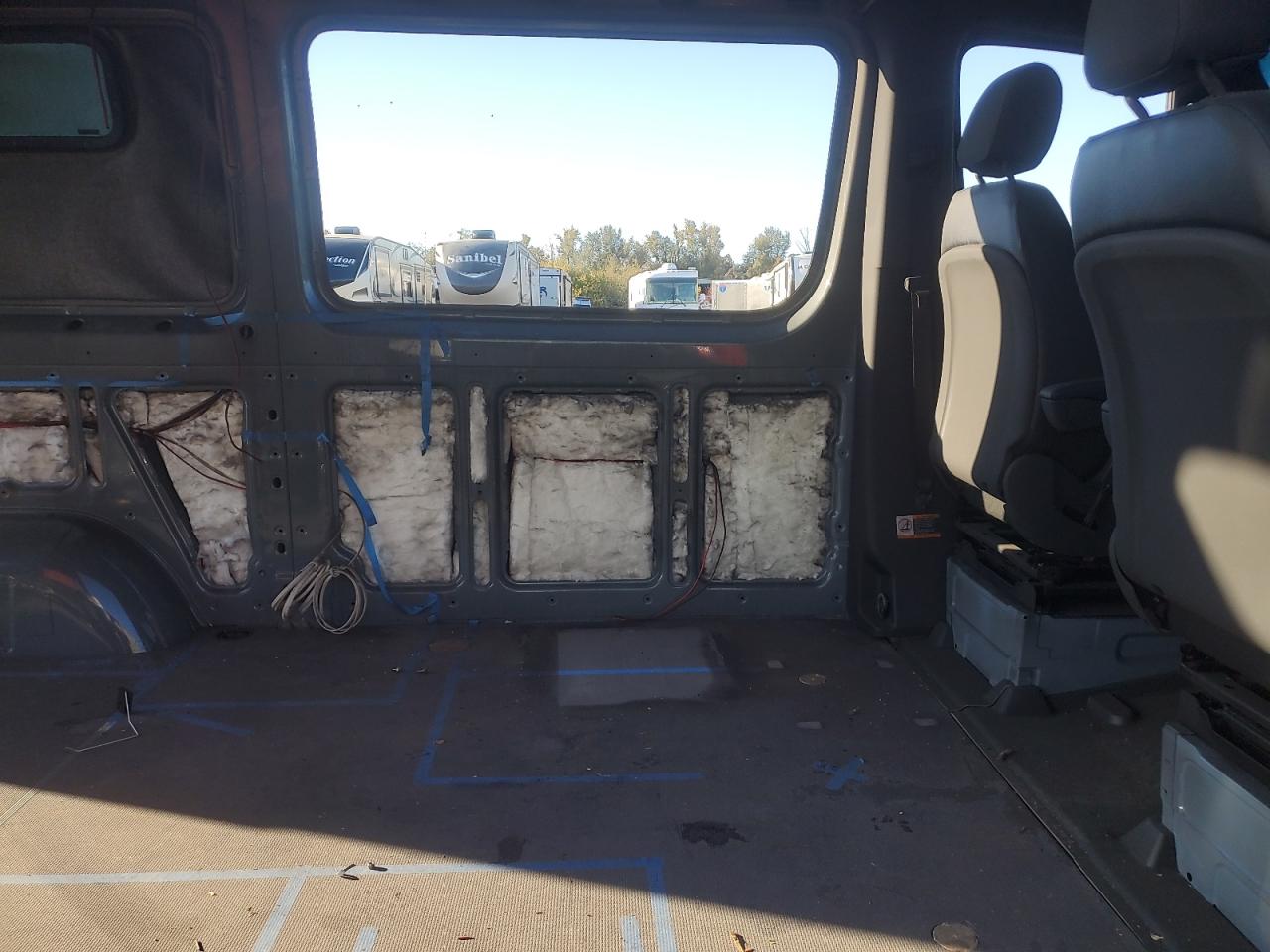 MERCEDES-BENZ SPRINTER 2500