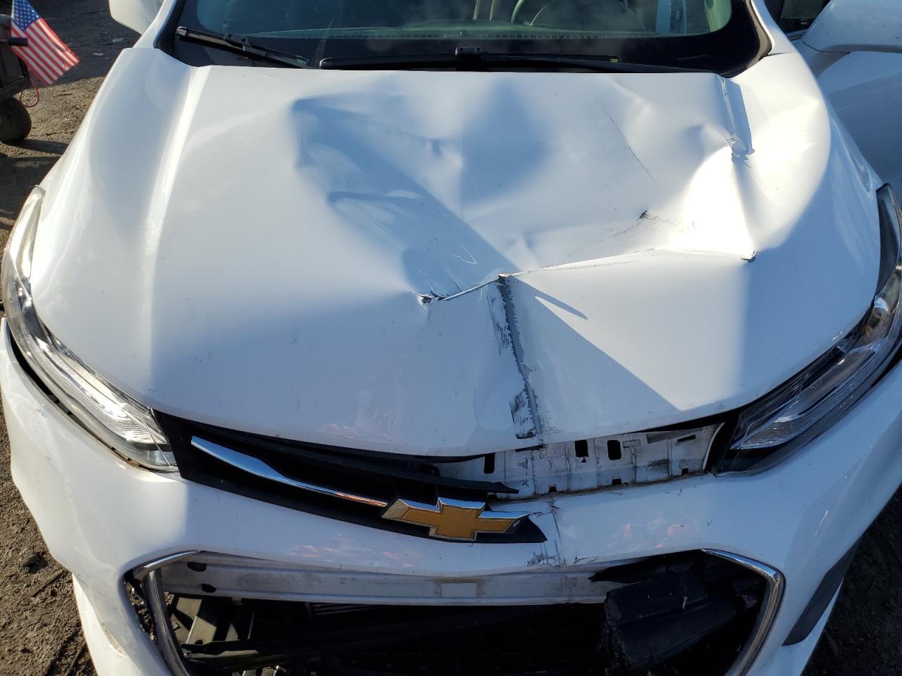 Lot #3316680164 2020 CHEVROLET TRAX 1LT