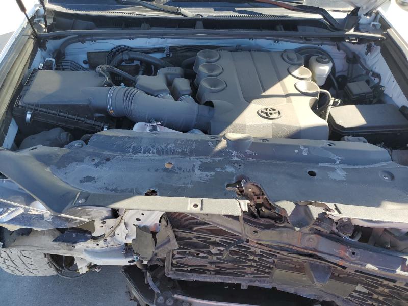 2024 TOYOTA 4RUNNER SR #3316154244