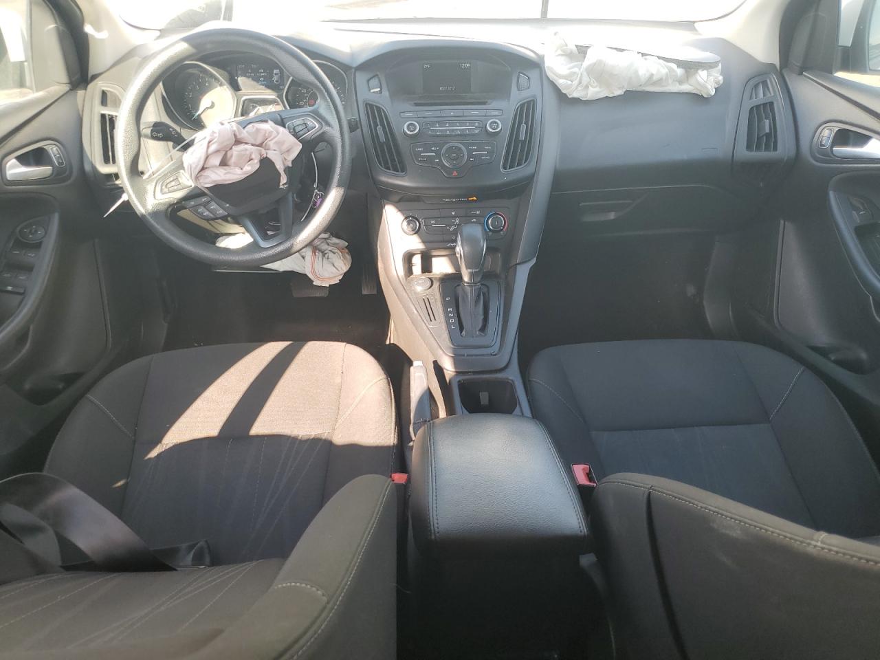 Lot #3309649960 2017 FORD FOCUS SE